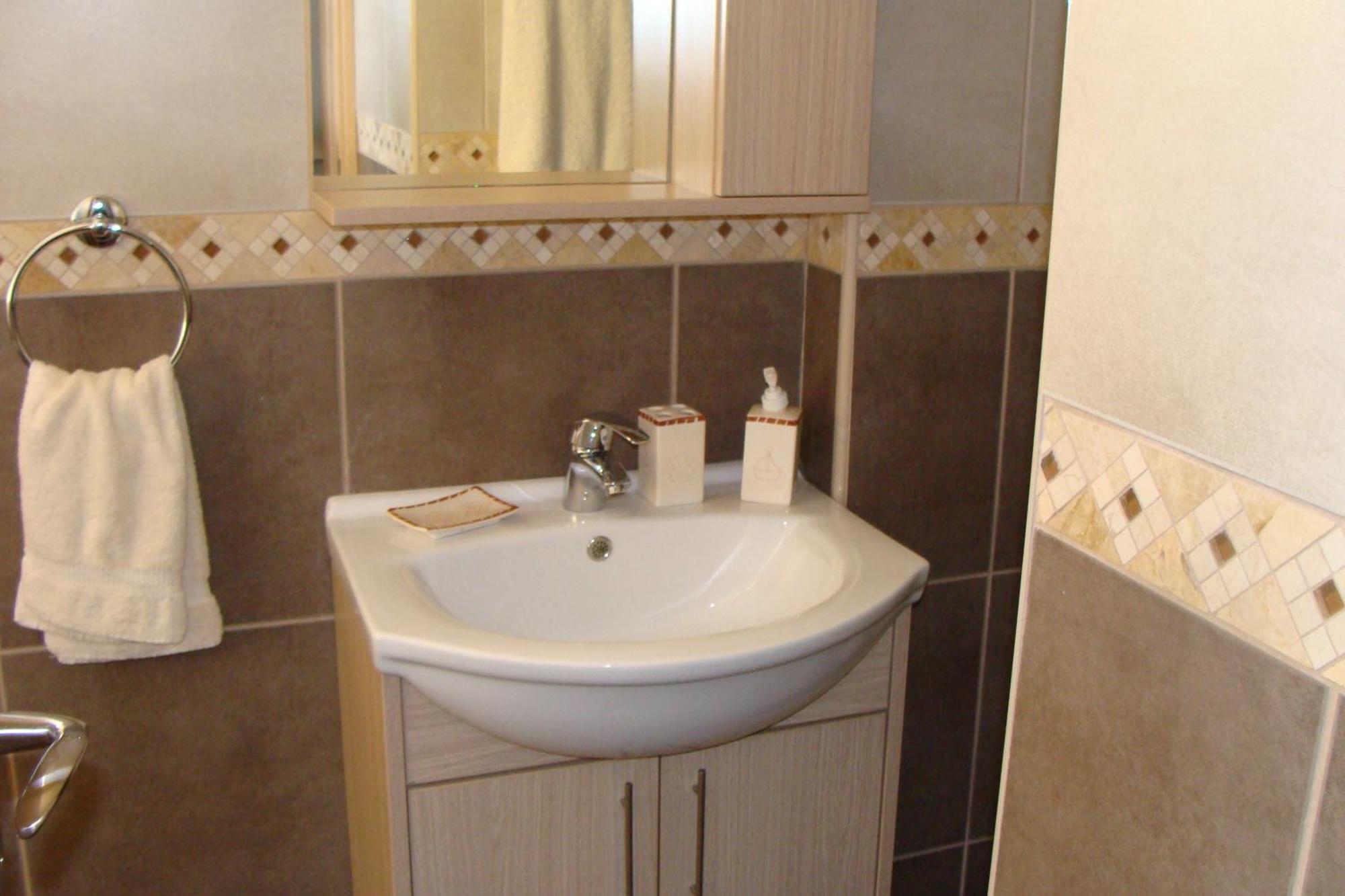 Polyxenia Isaak Luxury Villas And Apartments Protaras Habitación foto
