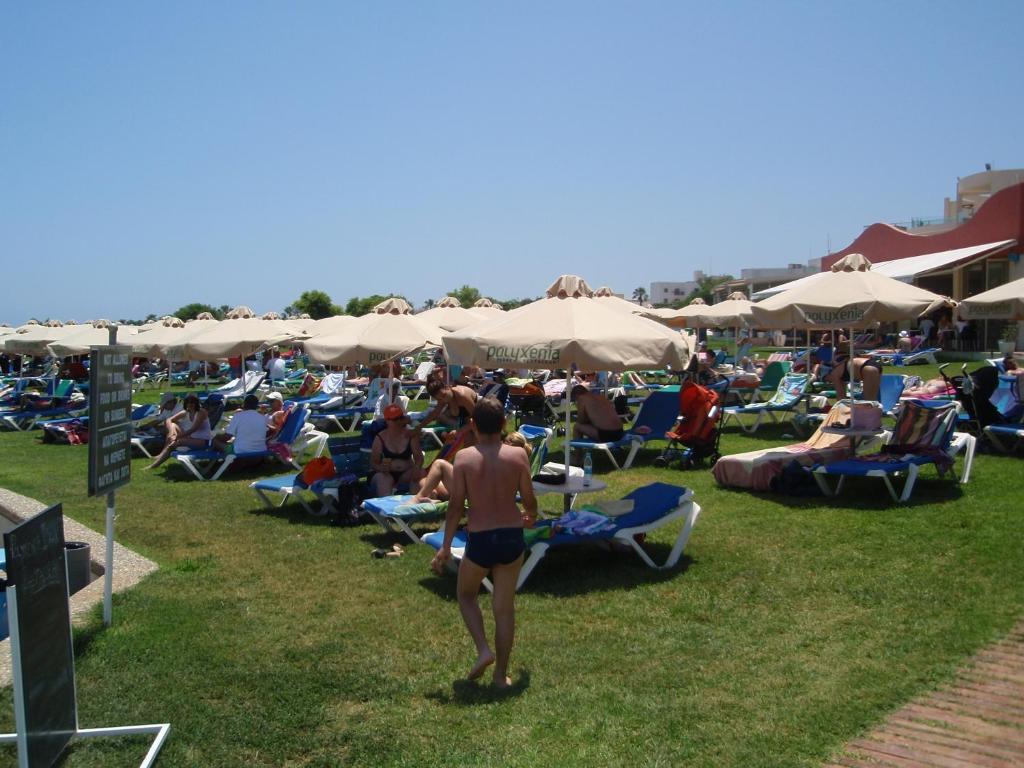 Polyxenia Isaak Luxury Villas And Apartments Protaras Exterior foto